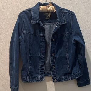 L.L. Bean Women's Blue Denim Jacket
Size Medium